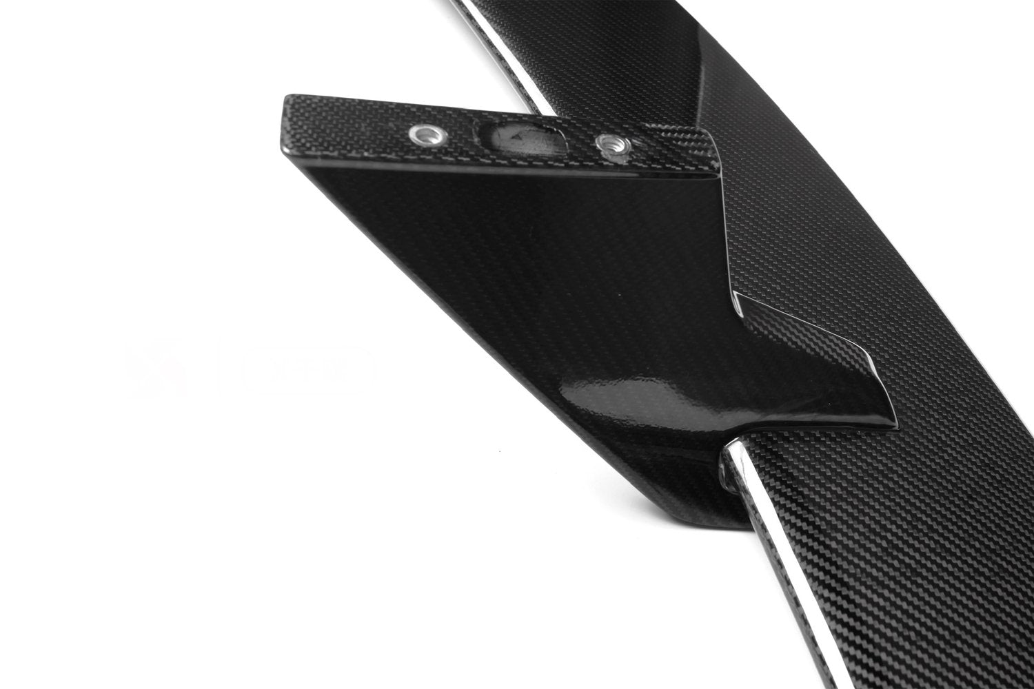 G8X Dry Carbon Fiber MP Style Wing