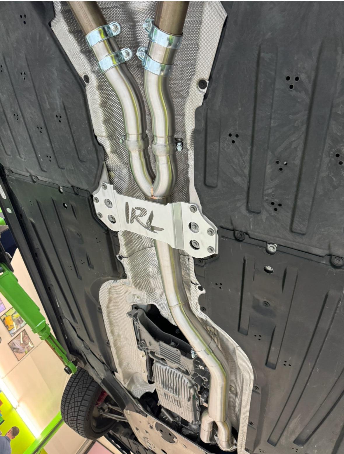 IRL G80 G81 G82 G83 Midpipe ( Brace Included ) – IRL LLC