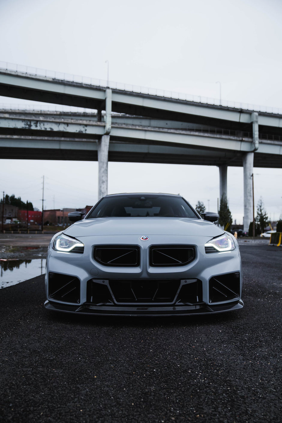 G87 SQ Dry Carbon Fiber Center Bumper Trim