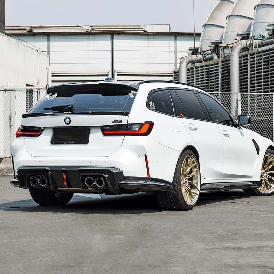 G8X SQ-B Style Dry Carbon Fiber Rear Diffuser Set WITH LED